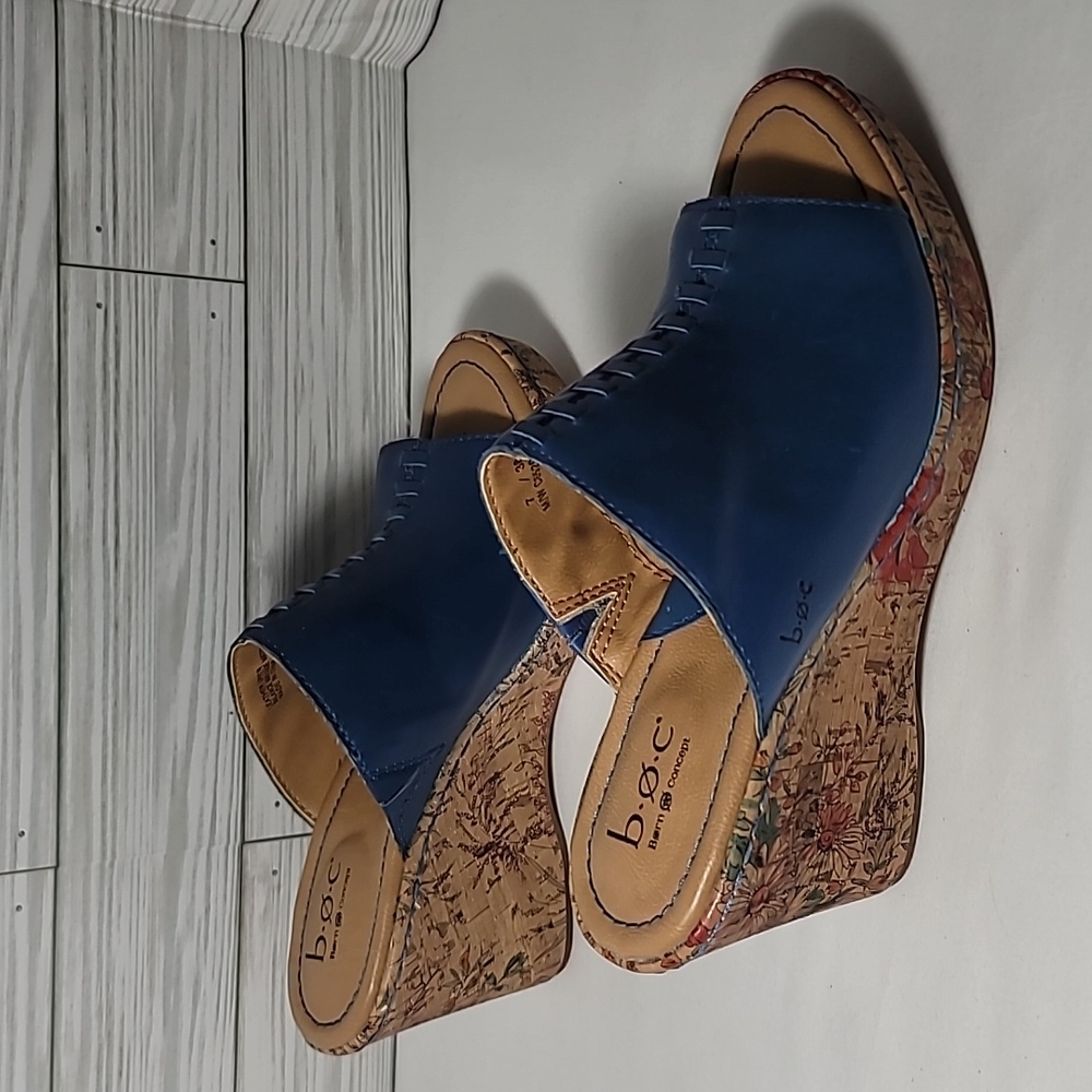 NEW B.O.C Born Concept Blue Starlet Wedge Sandal w/Floral Decor Wedge Sz. 7 - Picture 4 of 8
